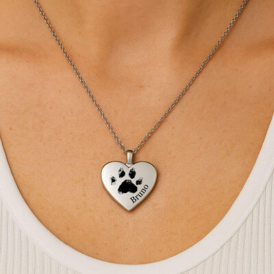 Personalised Dog Memorial Heart Urn Necklace –...